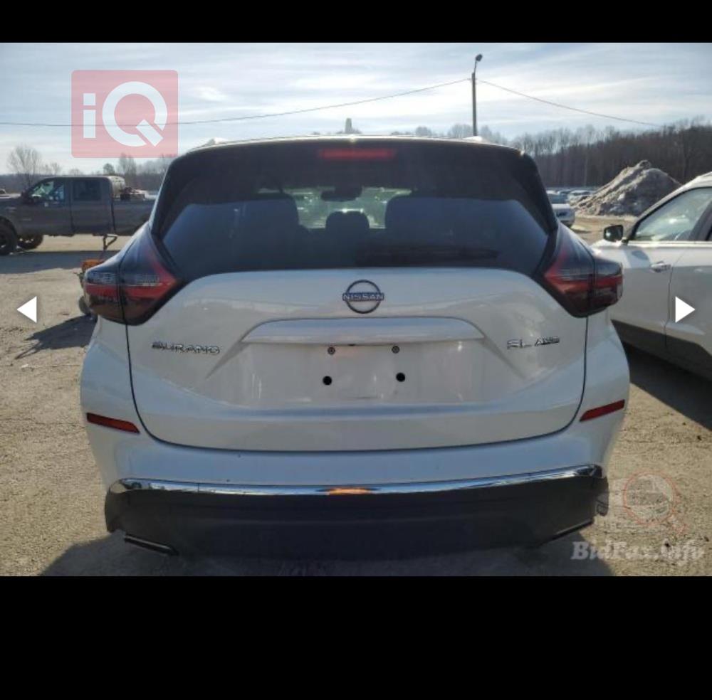 نيسان مورانو